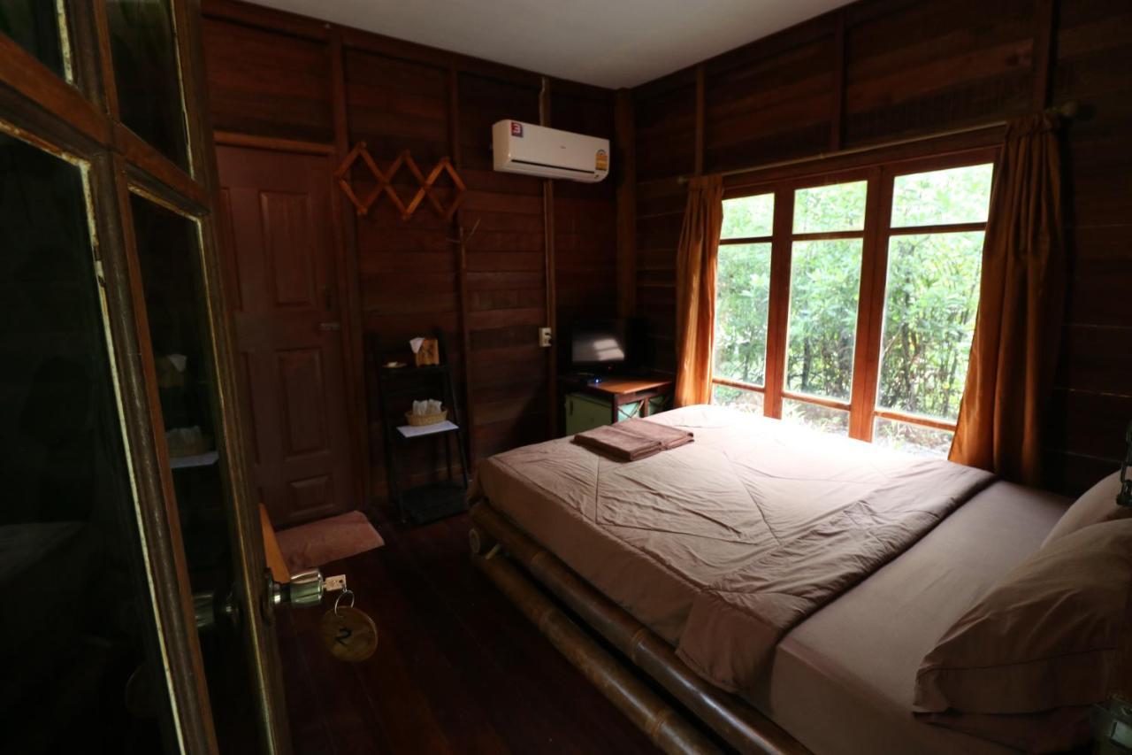 Suchanaree@Laemngop Trat Exterior foto